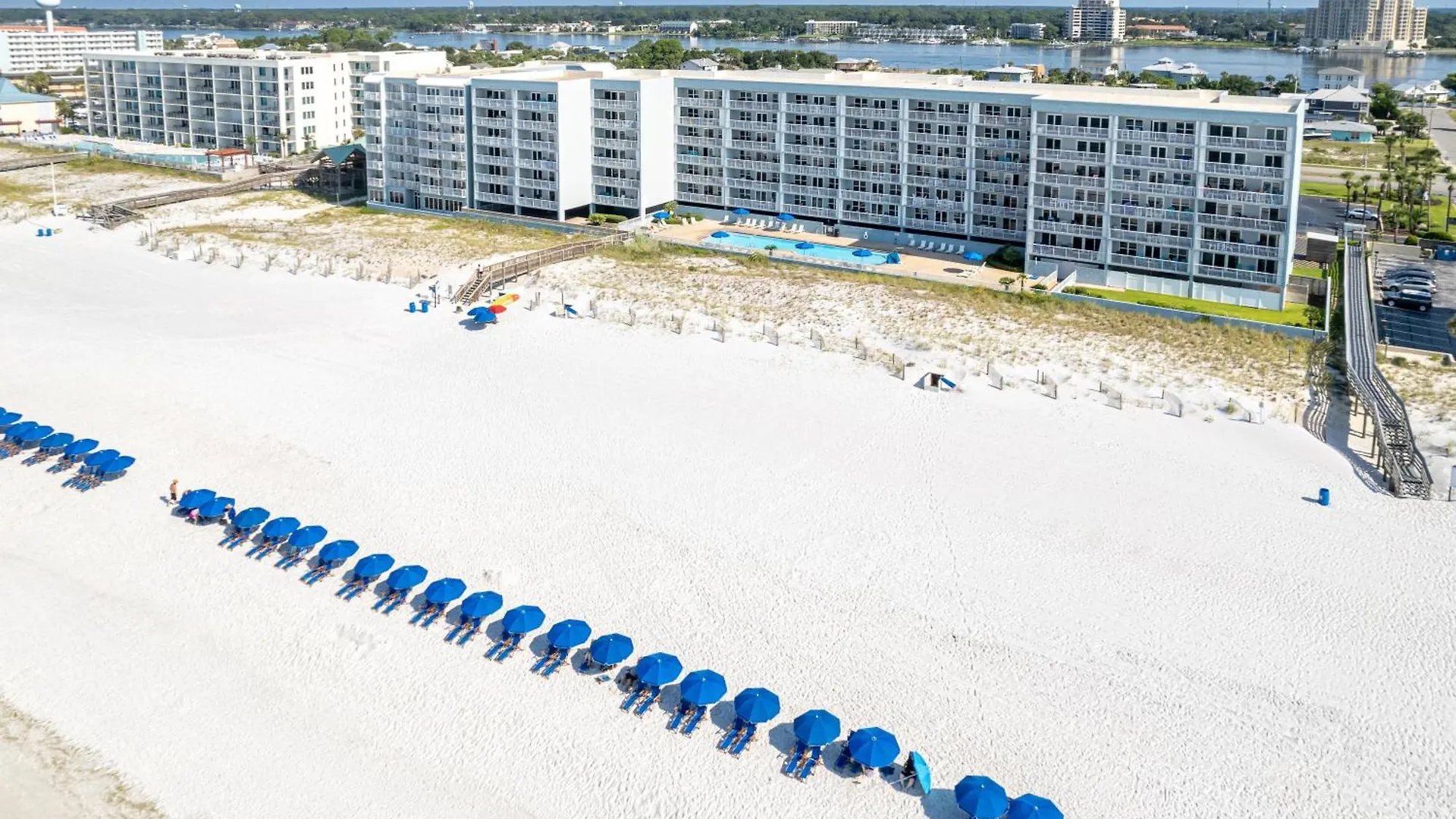 Sandpiper Cove 1053- By Holiday Isle Properties Destin Apartment