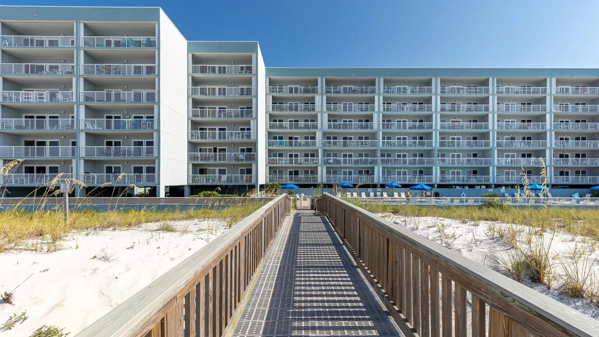 Sandpiper Cove 1053- By Holiday Isle Properties Destin