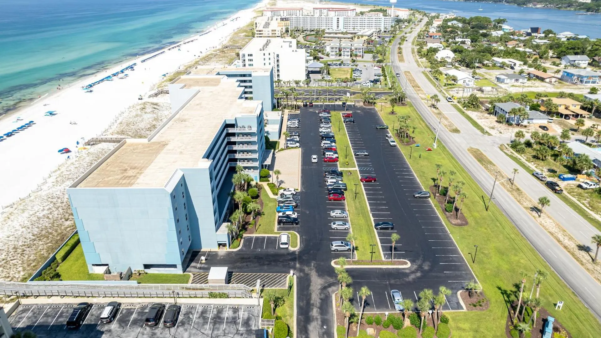 Sandpiper Cove 1053- By Holiday Isle Properties Destin 0*,  USA