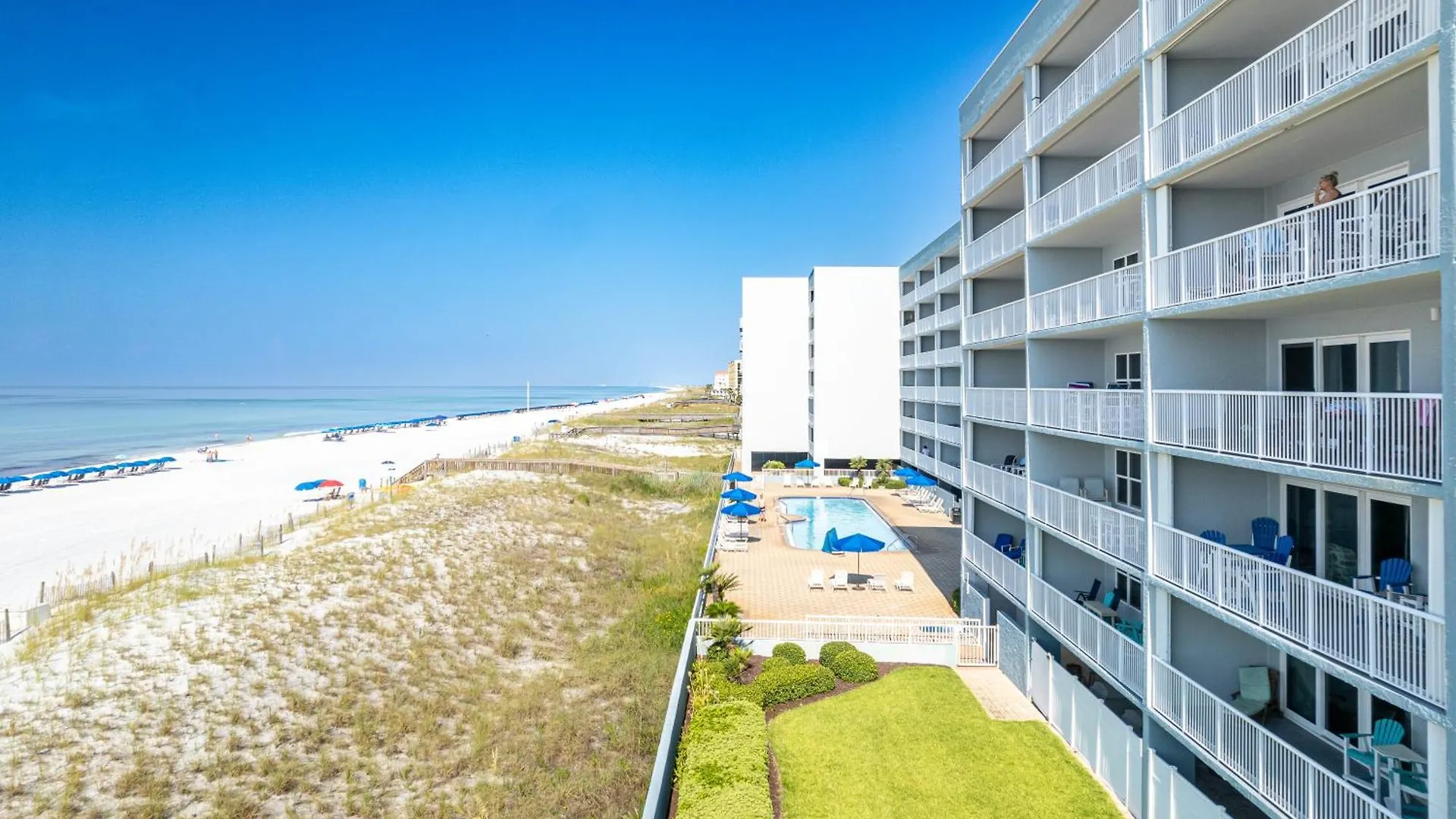 Sandpiper Cove 1053- By Holiday Isle Properties Destin