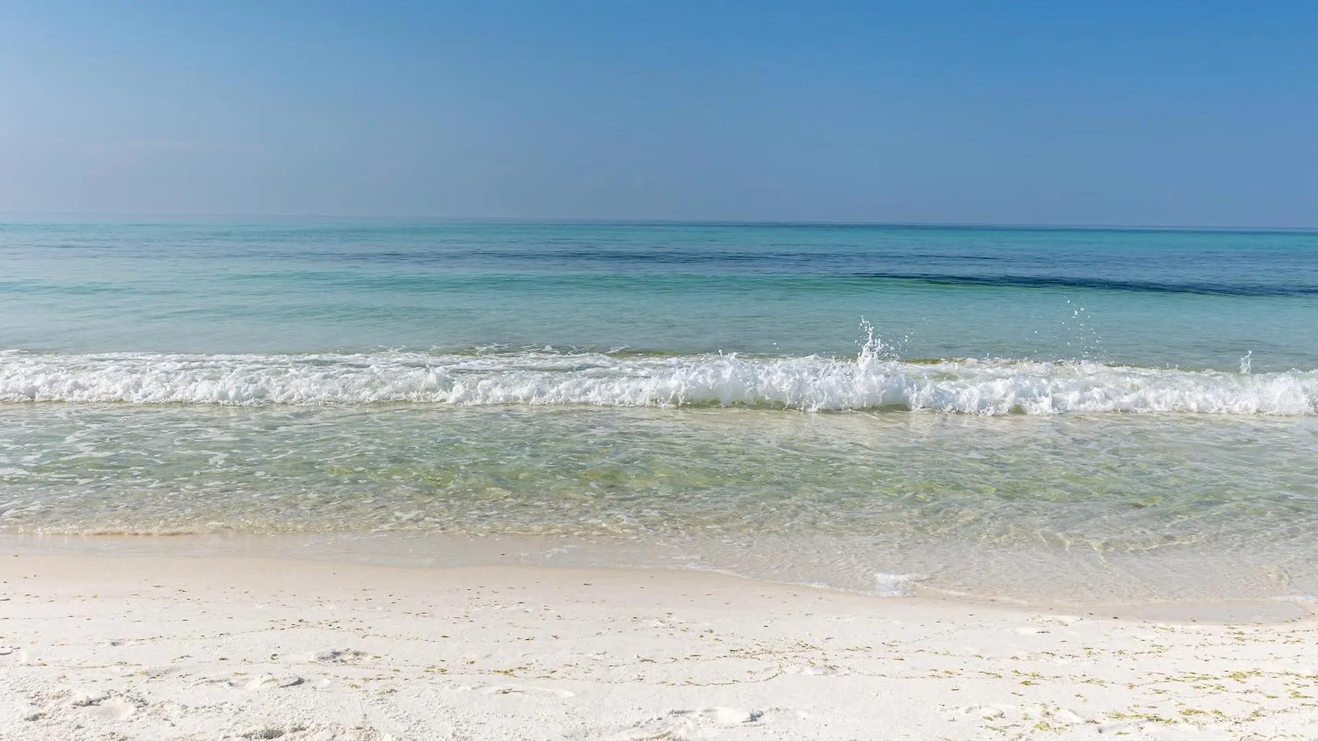 Sandpiper Cove 1053- By Holiday Isle Properties Destin