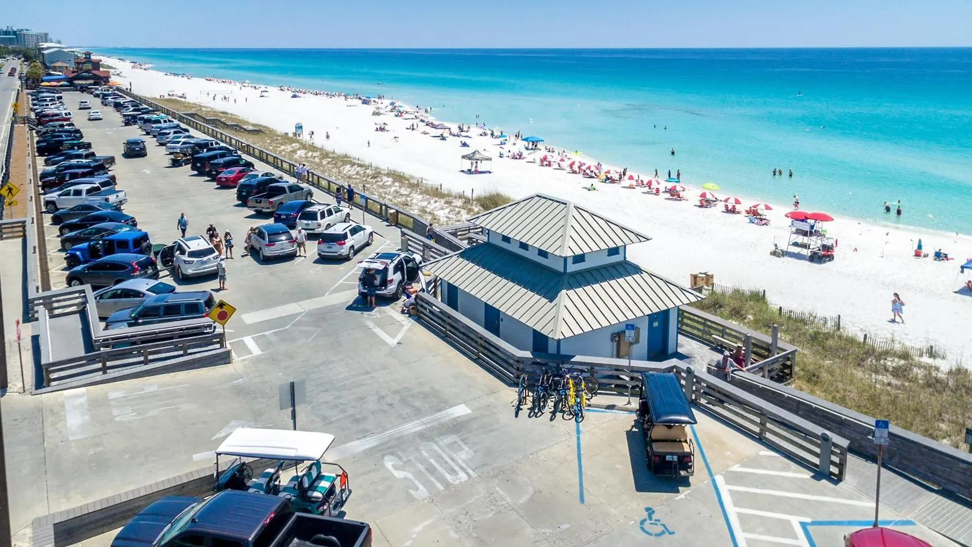 Sandpiper Cove 1053- By Holiday Isle Properties Destin